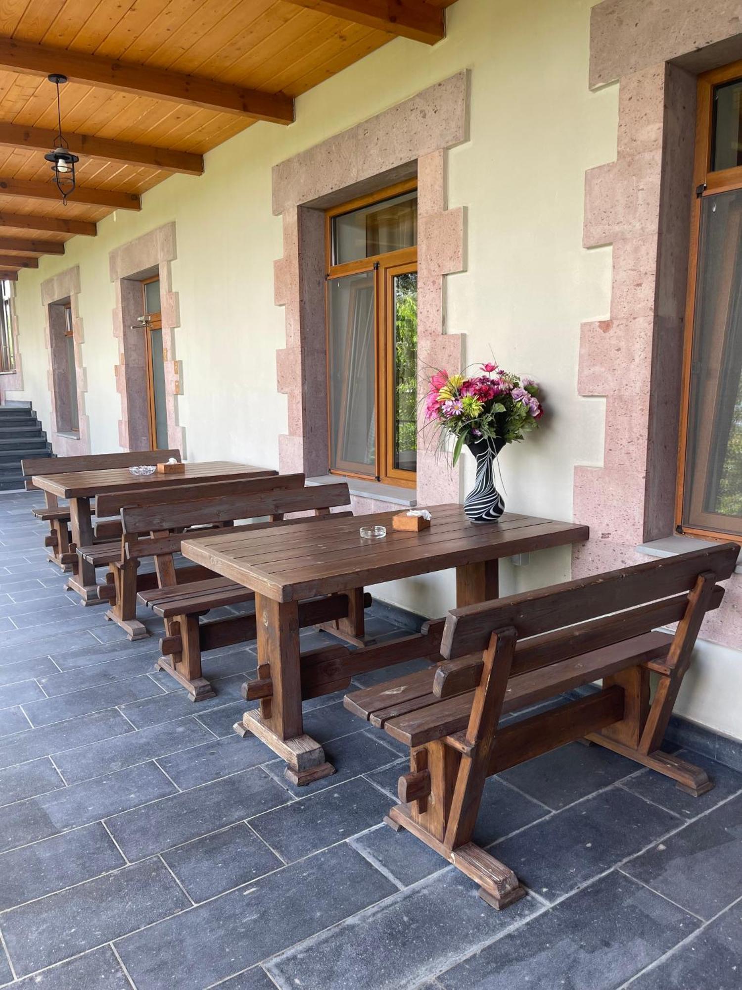 In Gyumri Hotel Ngoại thất bức ảnh
