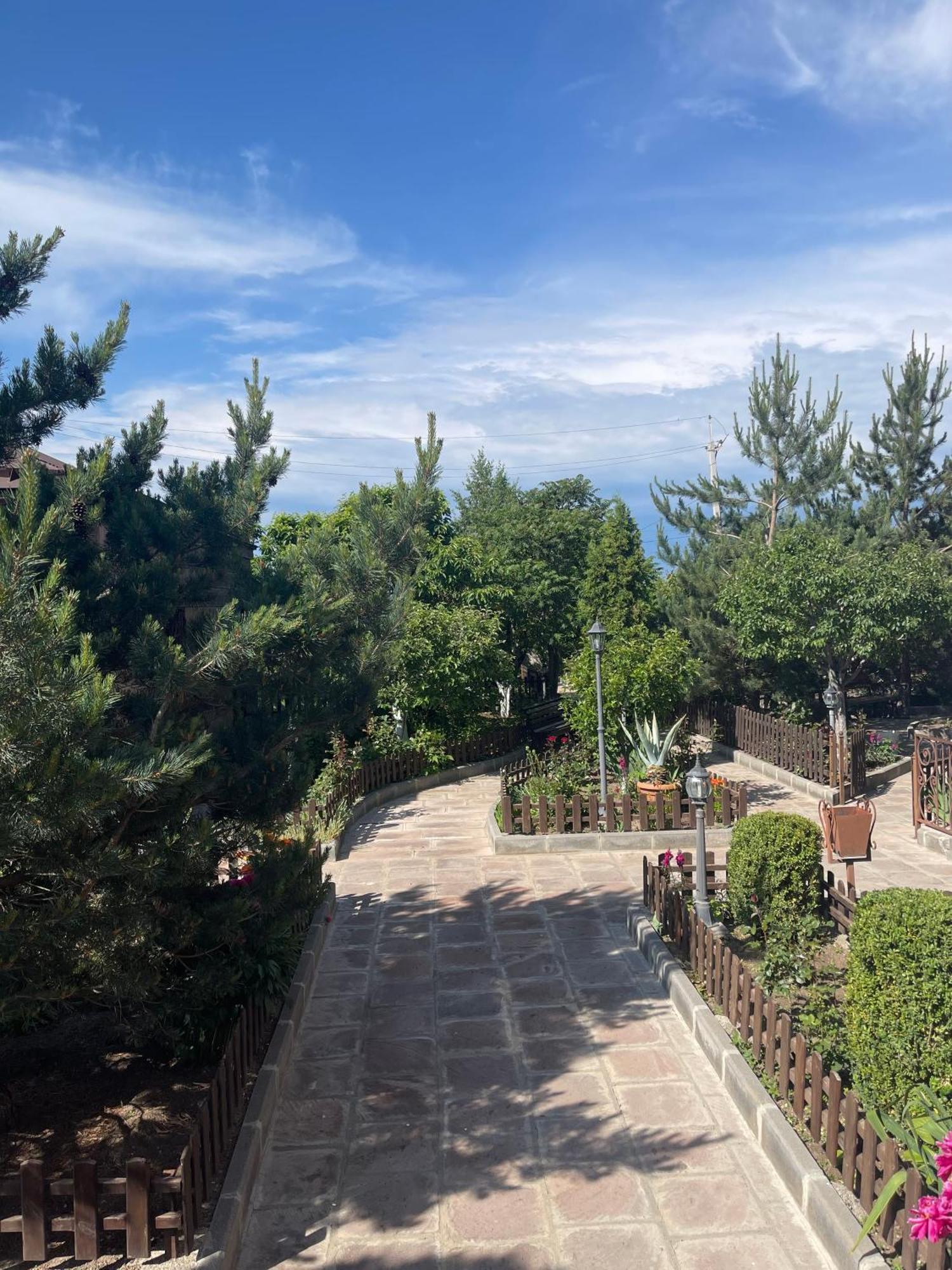 In Gyumri Hotel Ngoại thất bức ảnh